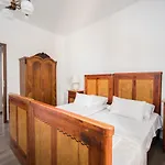 Daire Stonehouse Lino For 6 With Sea View Trogir