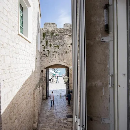 Daire Stonehouse Lino For 6 With Sea View Trogir